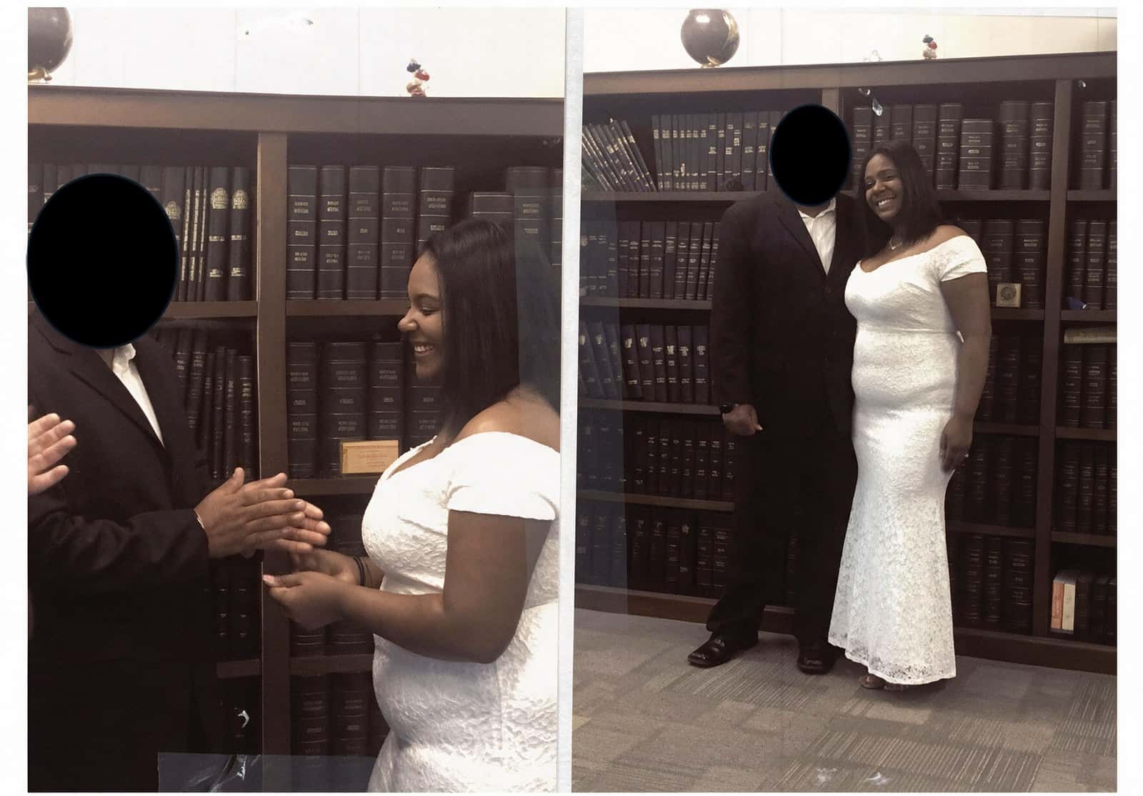 Duas fotos de uma noiva de vestido branco ao lado de um homem de terno, com o rosto coberto por uma tarja preta, diante de estantes de livros